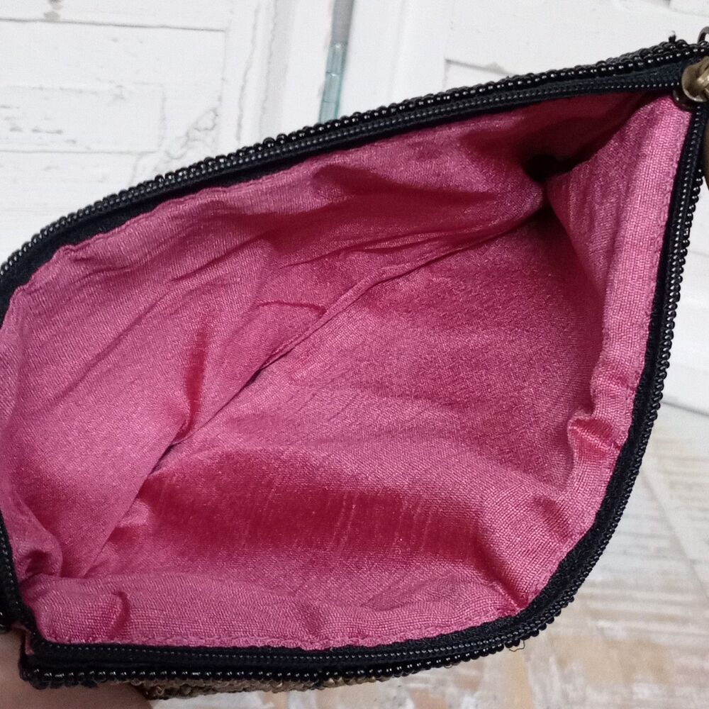 Mary Frances Queen of Everything Hand Beaded Leopard Floral Crossbody Whimsygoth - Picture 6 of 15